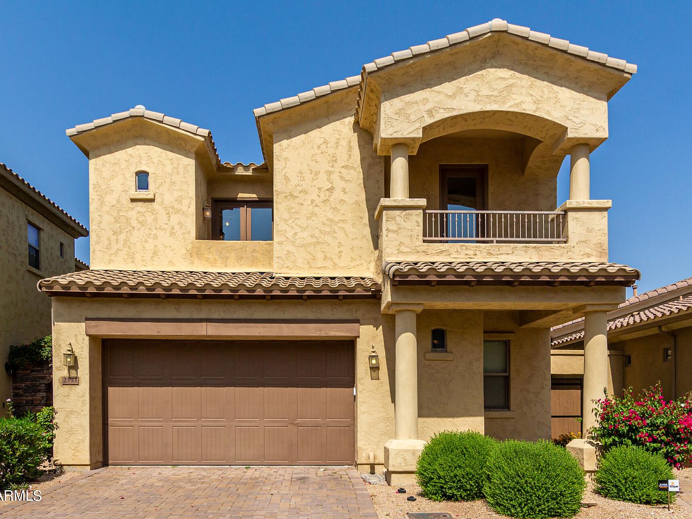 Home sold in 2375 N 142nd Ave, Goodyear